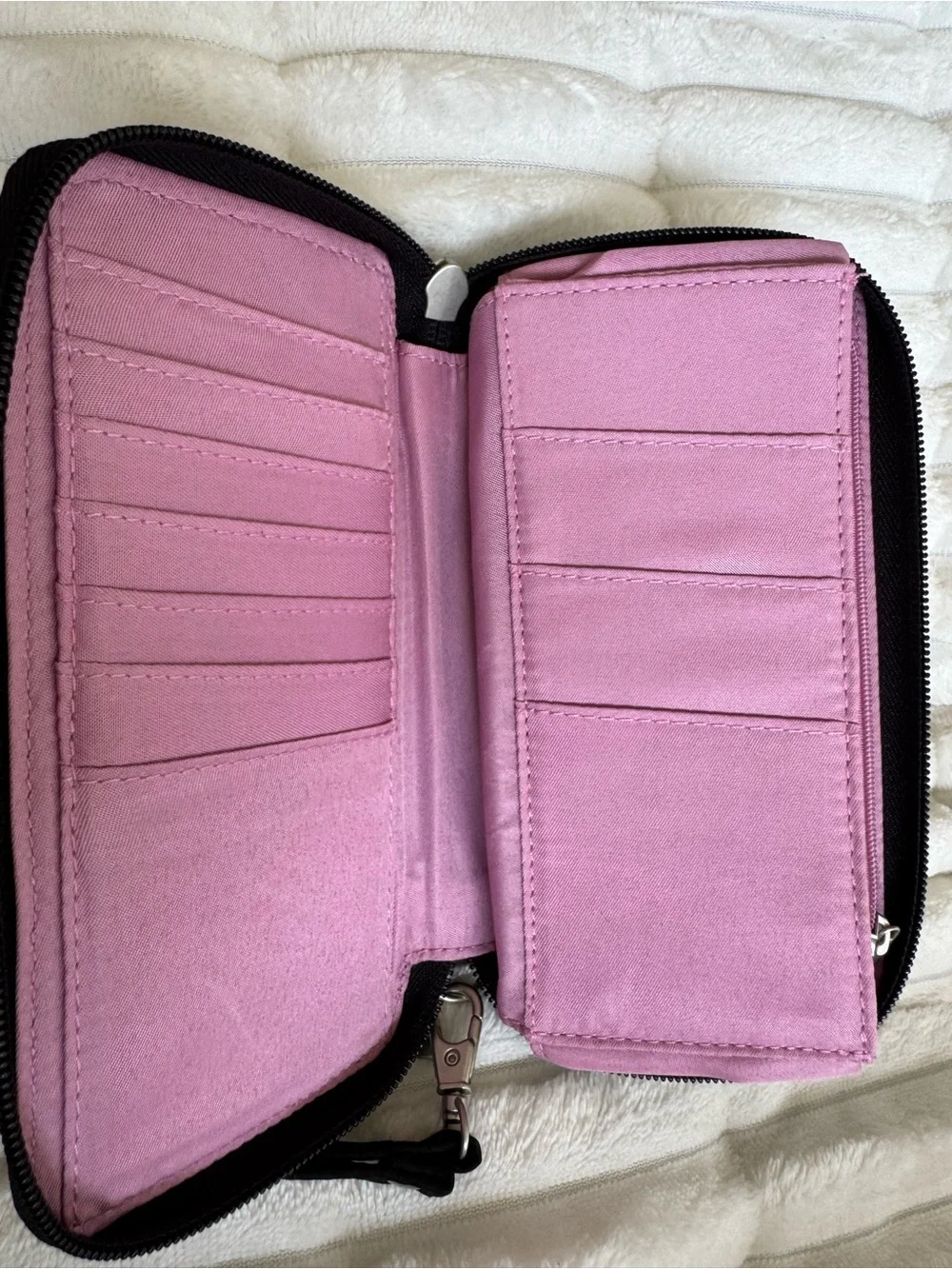 Travelon simple functional